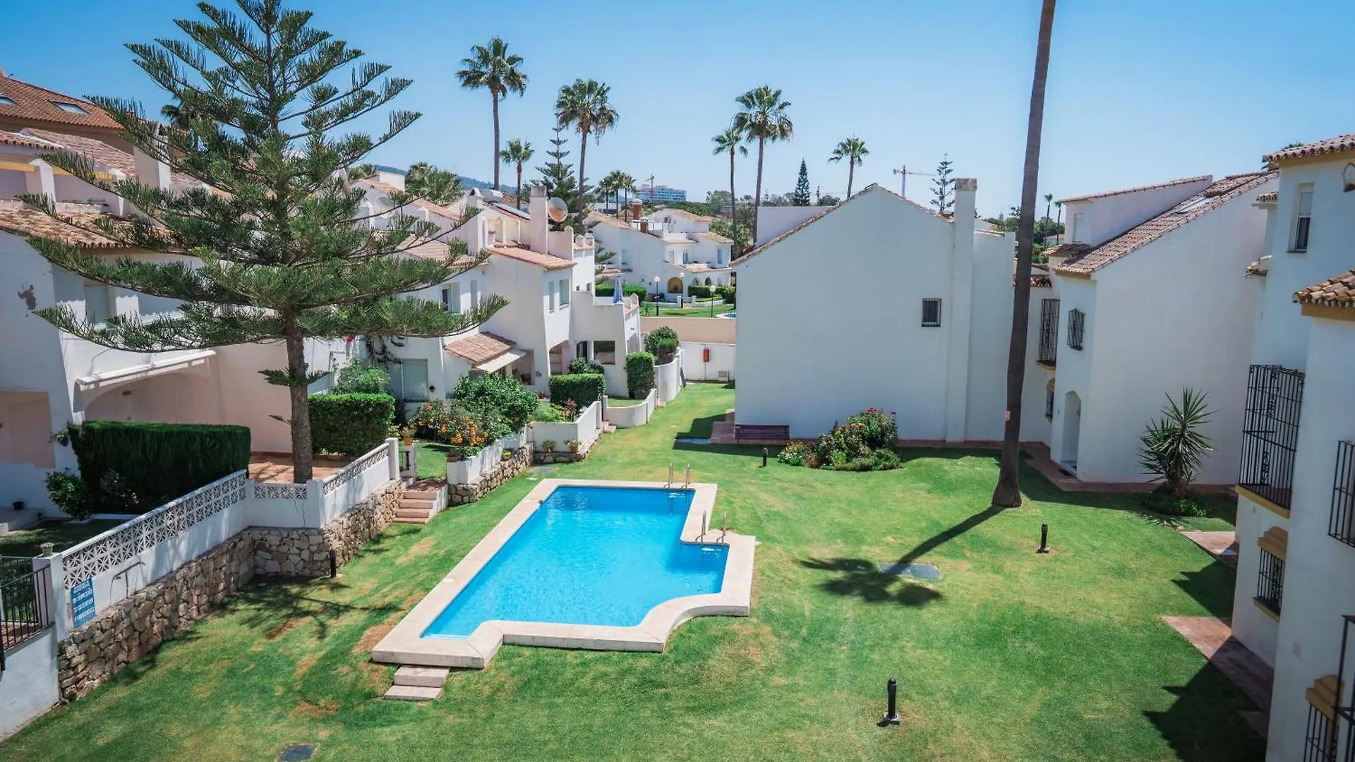 Casa Elegancia - Beach Paradise Marbella Apartment